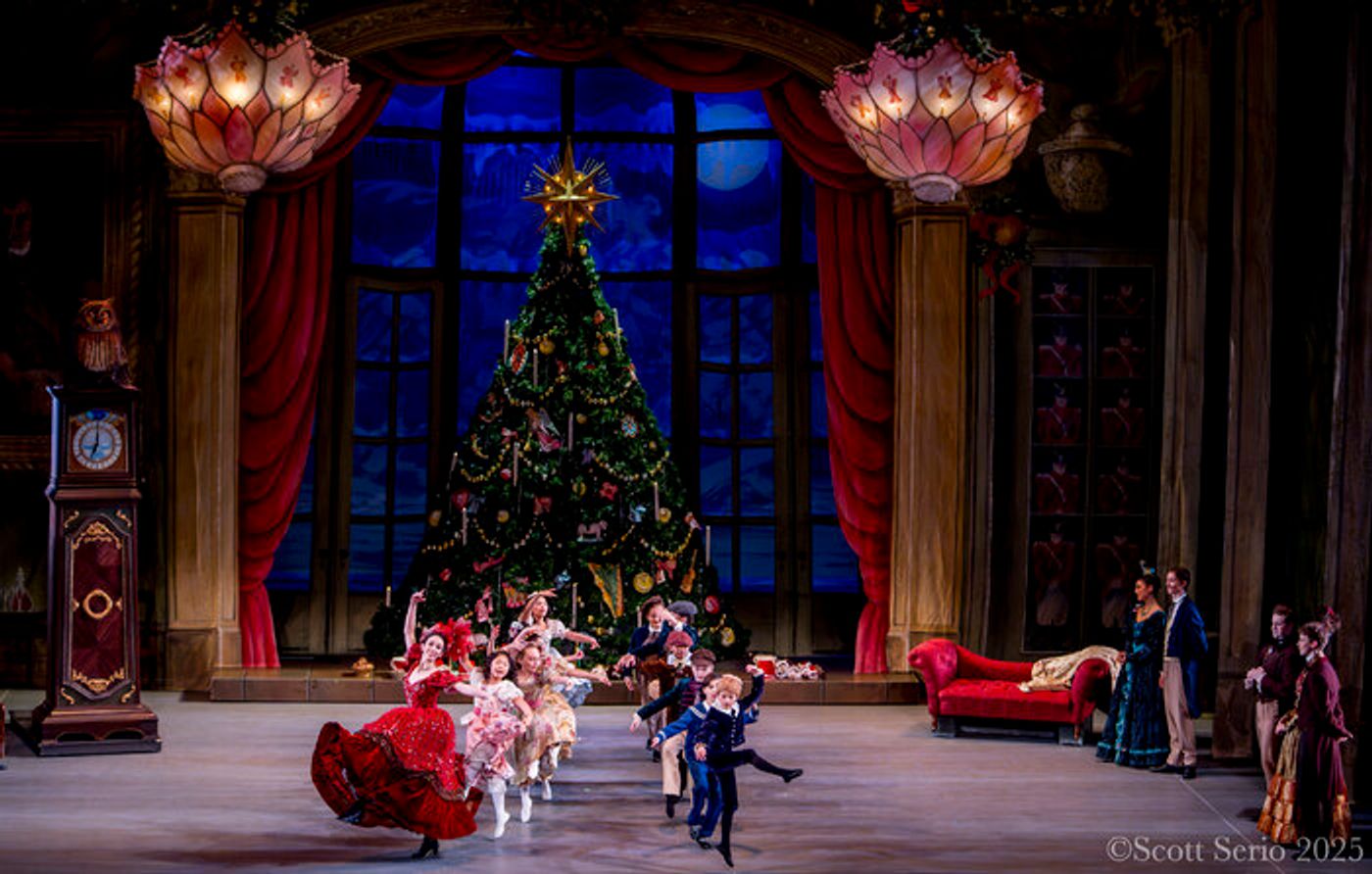 Review: Philadelphia Ballet's Holiday Staple The Nutcracker Returns to the Academy of Music Review: Philadelphia Ballet's Holiday Staple The Nutcracker Returns to the Academy of Music Image