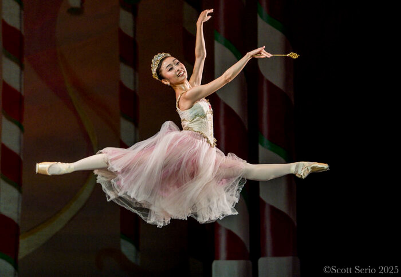 Review: Philadelphia Ballet's Holiday Staple The Nutcracker Returns to the Academy of Music Review: Philadelphia Ballet's Holiday Staple The Nutcracker Returns to the Academy of Music Image