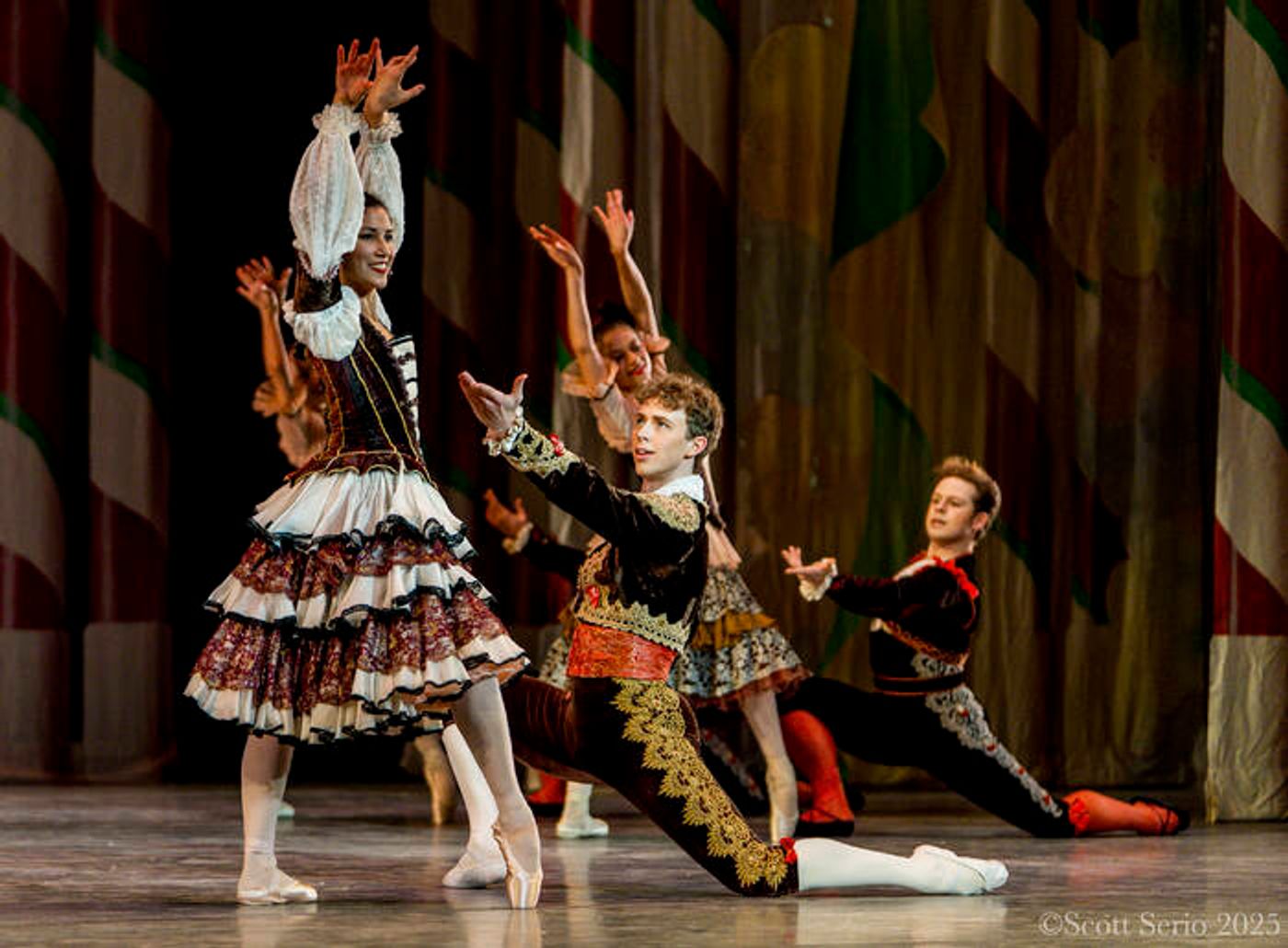 Review: Philadelphia Ballet's Holiday Staple The Nutcracker Returns to the Academy of Music Review: Philadelphia Ballet's Holiday Staple The Nutcracker Returns to the Academy of Music Image