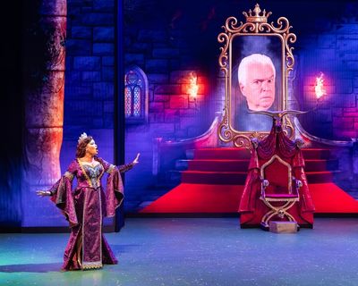 Kimberly Locke and John O'Hurley Photo