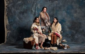 Rosie Hallett, Liz Sklar, and Anna Takayo
@ BroadwayWorld Rosie Hallett, Liz Sklar, and Anna Takayo
Photo