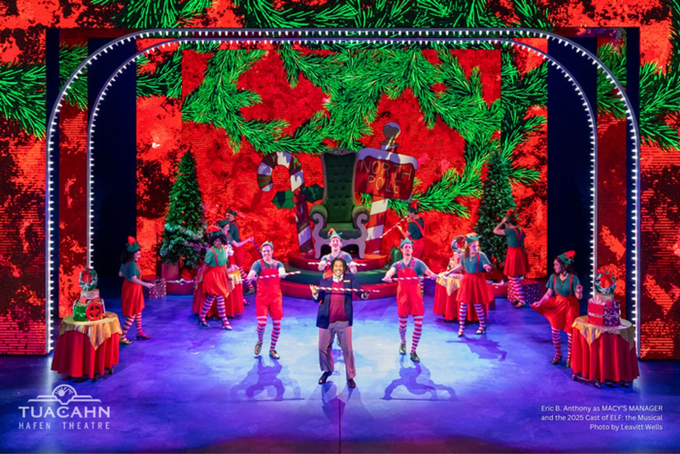 Photos/Video: ELF THE MUSICAL at Tuacahn's Indoor Hafen Theatre Photos/Video: ELF THE MUSICAL at Tuacahn's Indoor Hafen Theatre Image