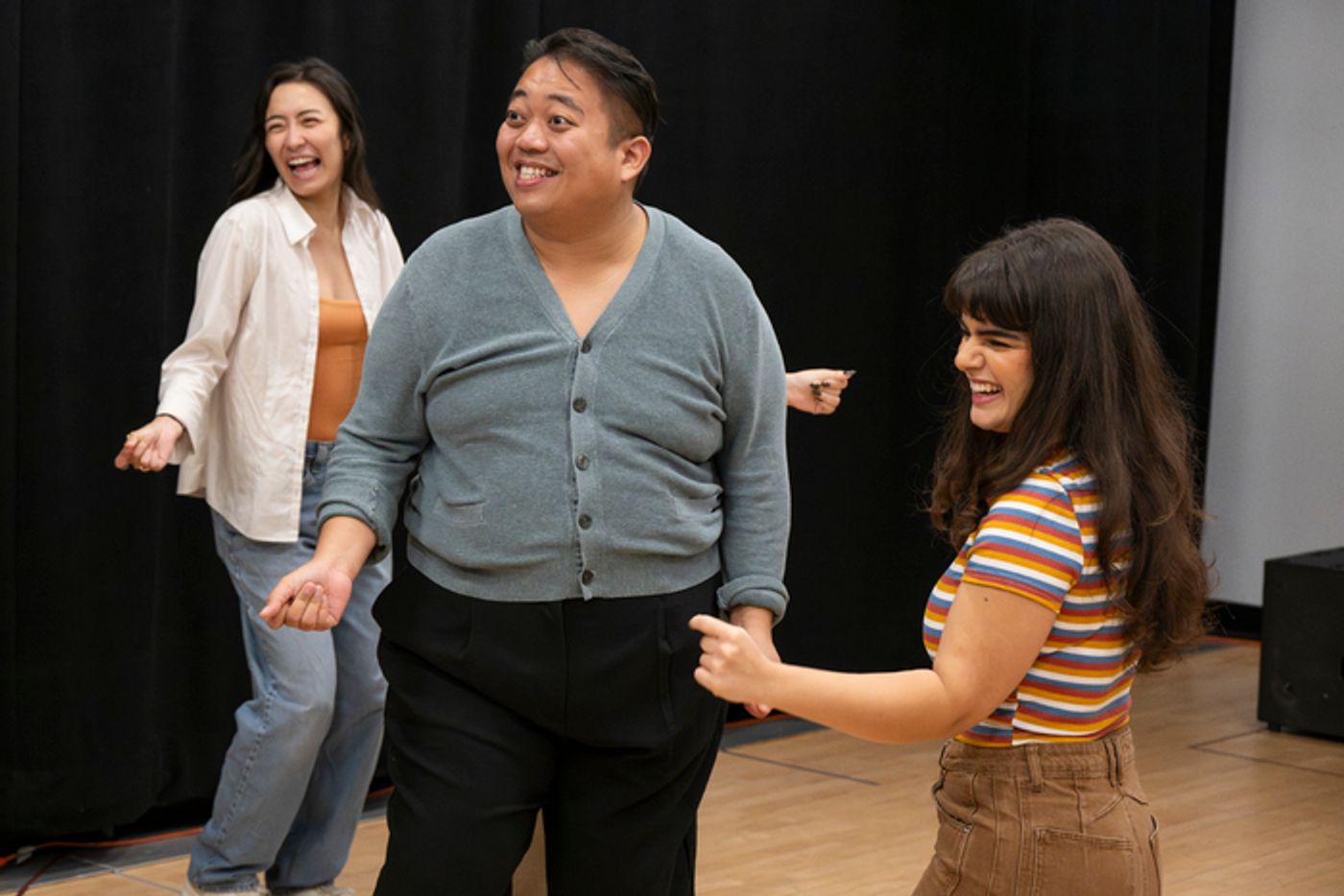 Photos: ELEPHANT & PIGGIE'S 'WE ARE IN A PLAY' Cast in Rehearsals  Image