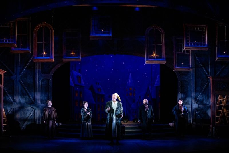 Review: EBENEZER SCROOGE’S BIG JERSEY CHRISTMAS SHOW at GSP-Holiday Fun for All Image