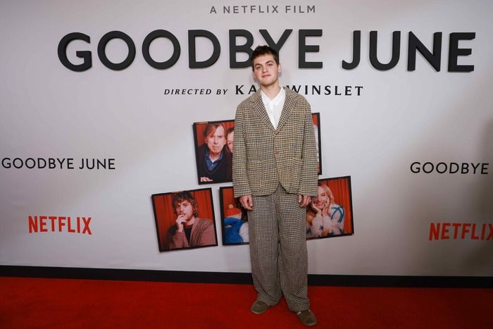 Photos: Kate Winslet, Toni Collette, & More at GOODBYE JUNE New York Screening Photos: Kate Winslet, Toni Collette, & More at GOODBYE JUNE New York Screening Image