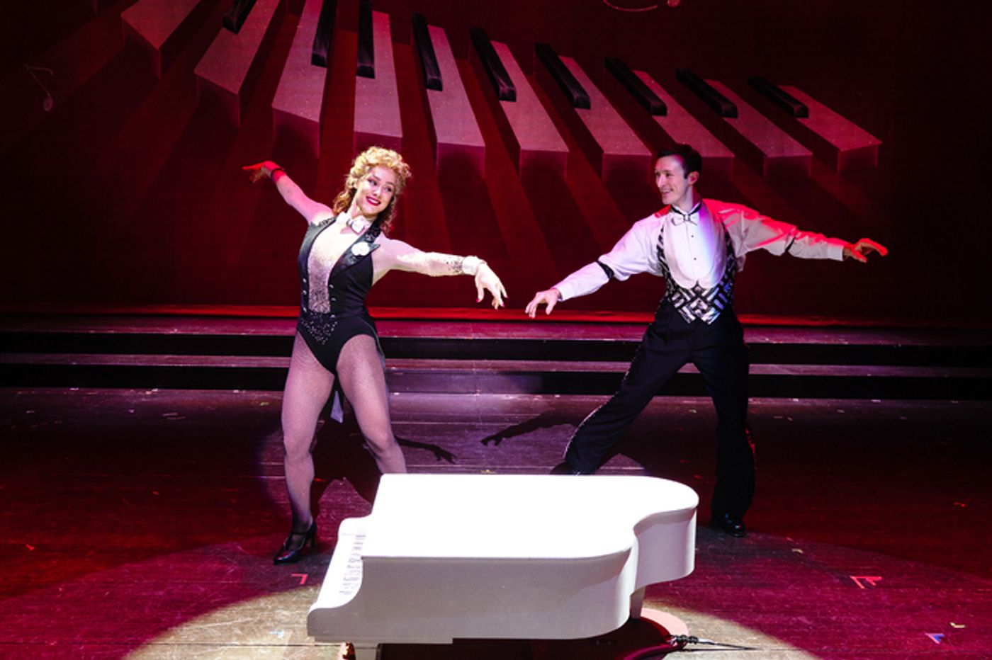 Photos: IRVING BERLIN’S WHITE CHRISTMAS Returns To Theatre Under The Stars  Image