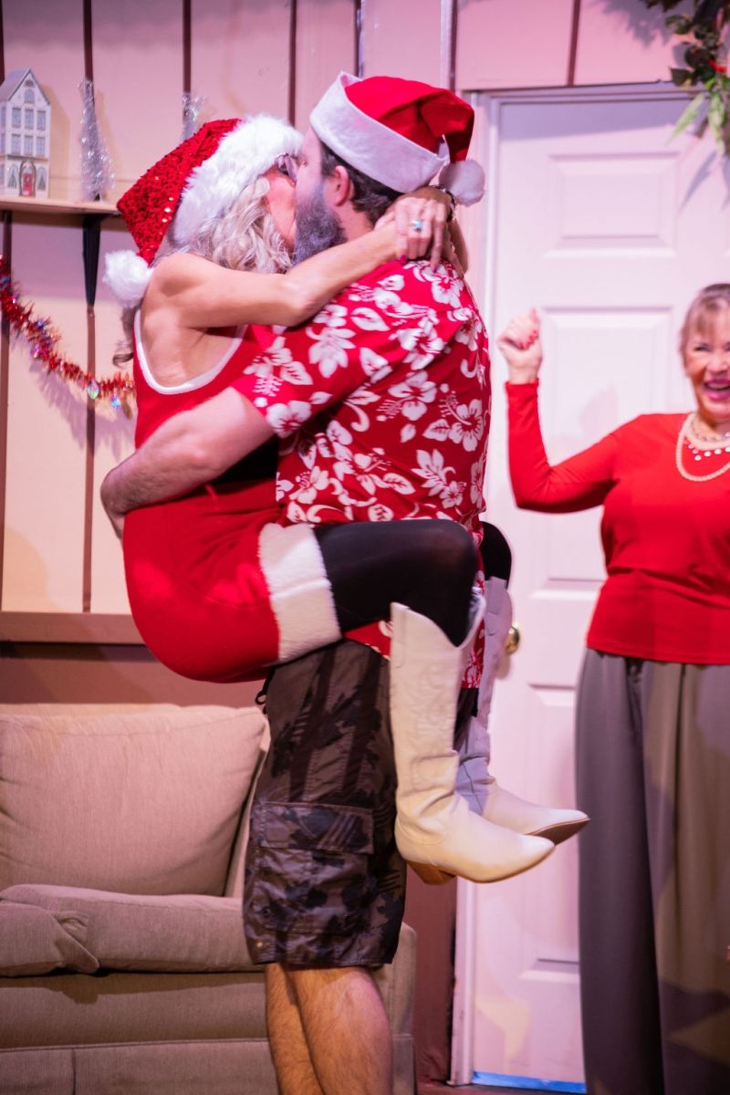 Review: A DOUBLEWIDE, TEXAS CHRISTMAS at Desert Theatreworks is a Great Deal of Fun  Image