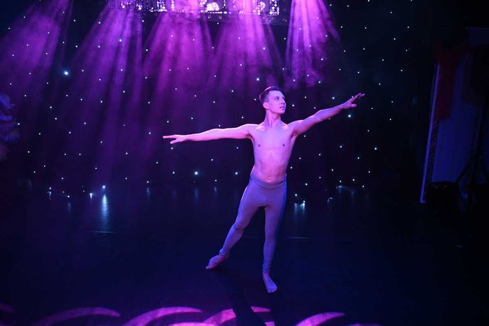 Photos: BOYS IN THE BUFF Opens In London This Week — photo 7 of 11