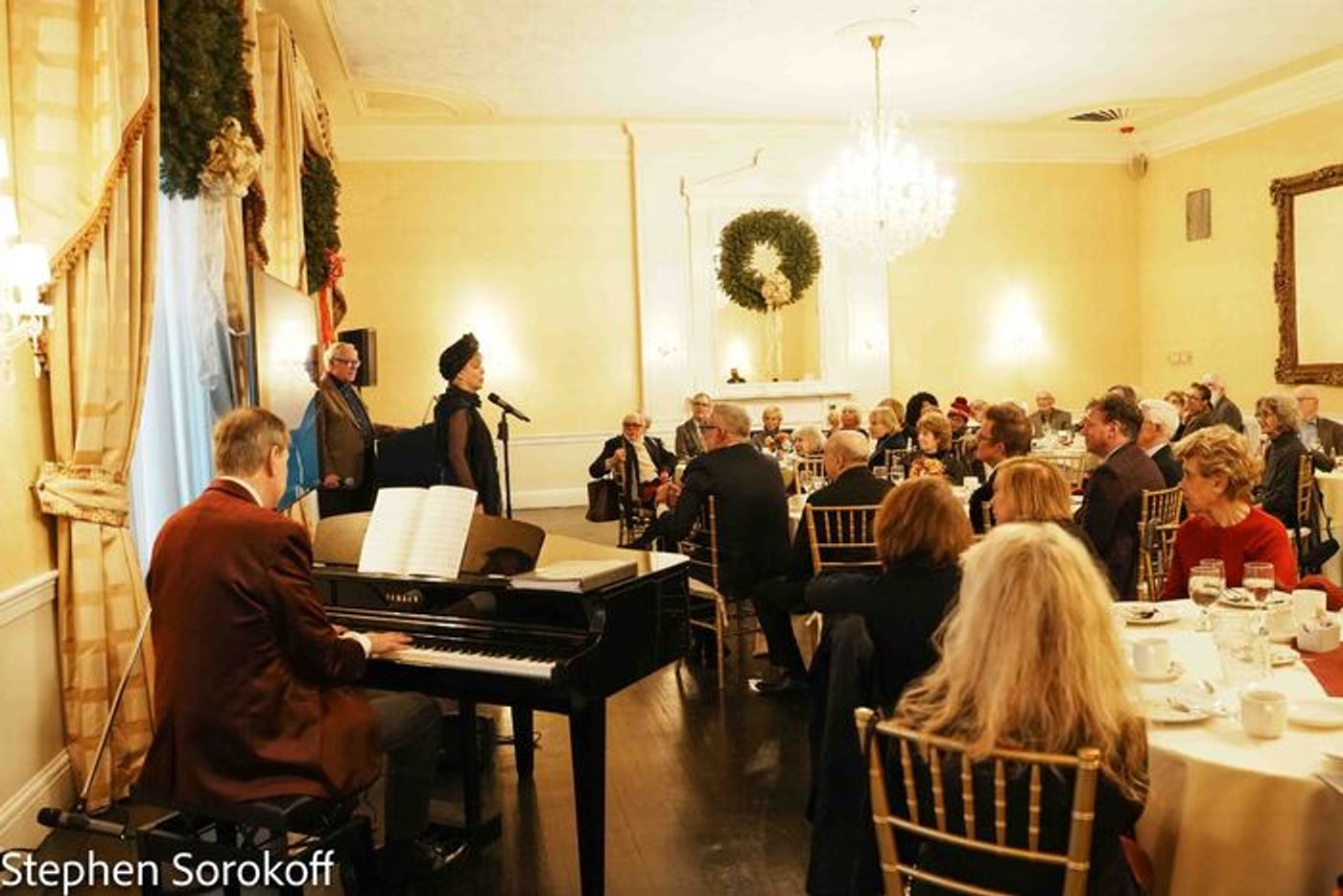 Review: A De-Lovely Afternoon at the Dutch Treat Club  Image