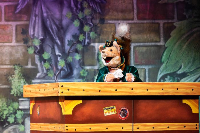Photos: CINDERELLA Pantomime at the Richmond Theatre — photo 4 of 19