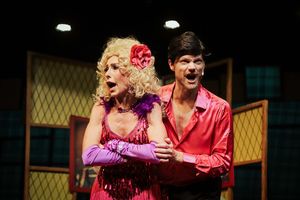 Stephanie Leeper, Kyle Sinclair @ BroadwayWorld Stephanie Leeper, Kyle Sinclair Photo