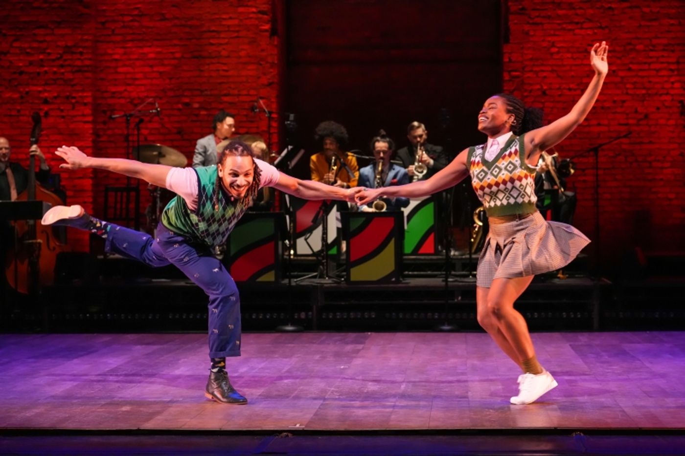 Review: A VERY SWING OUT HOLIDAY at The Joyce Theater Thrills Review: A VERY SWING OUT HOLIDAY at The Joyce Theater Thrills Image