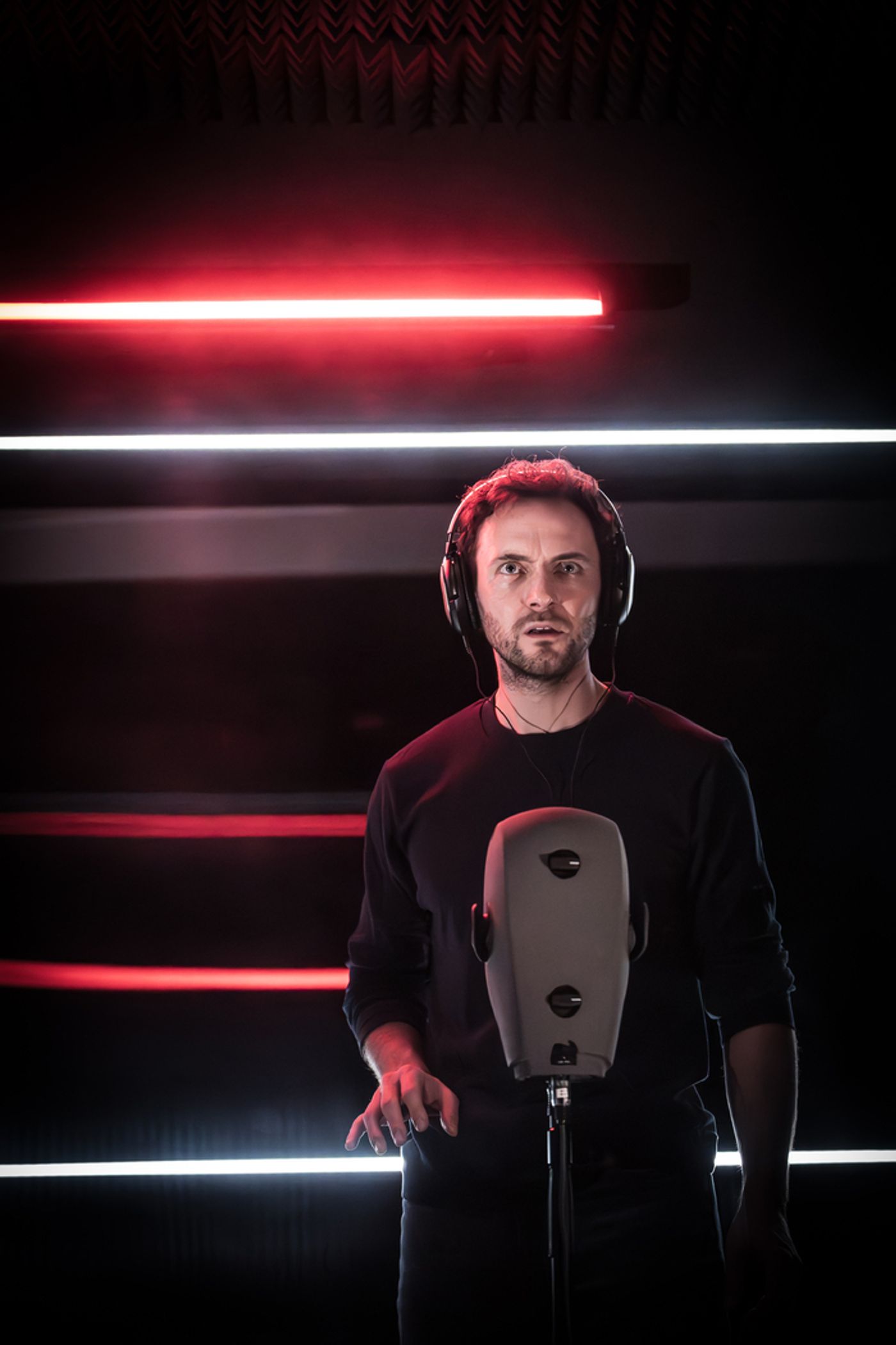 Photos: A GHOST IN YOUR EAR Extends, Plus Get a First Look  Image