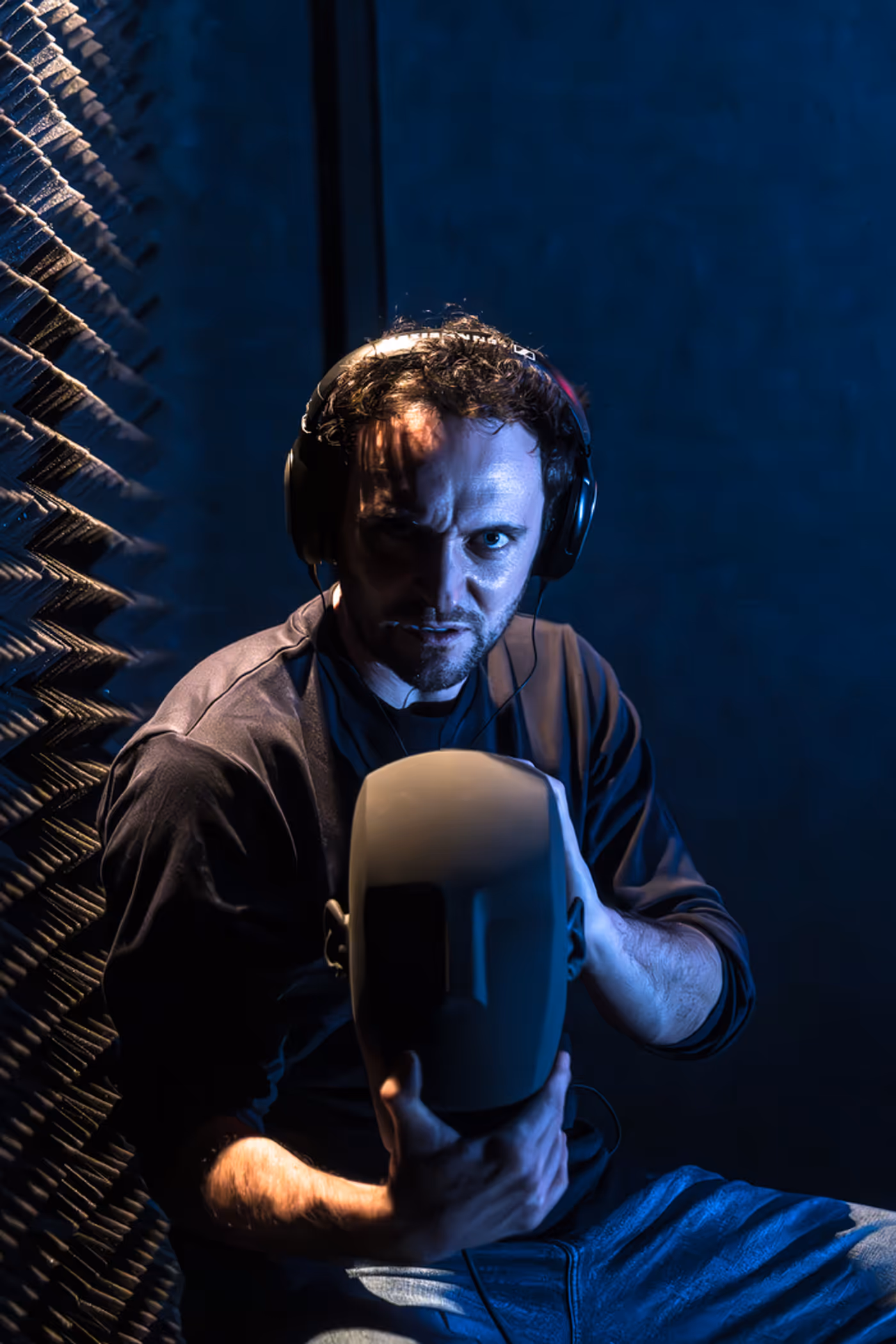 Photos: A GHOST IN YOUR EAR Extends, Plus Get a First Look  Image