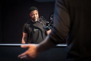 Jonathan Livingstone Photo