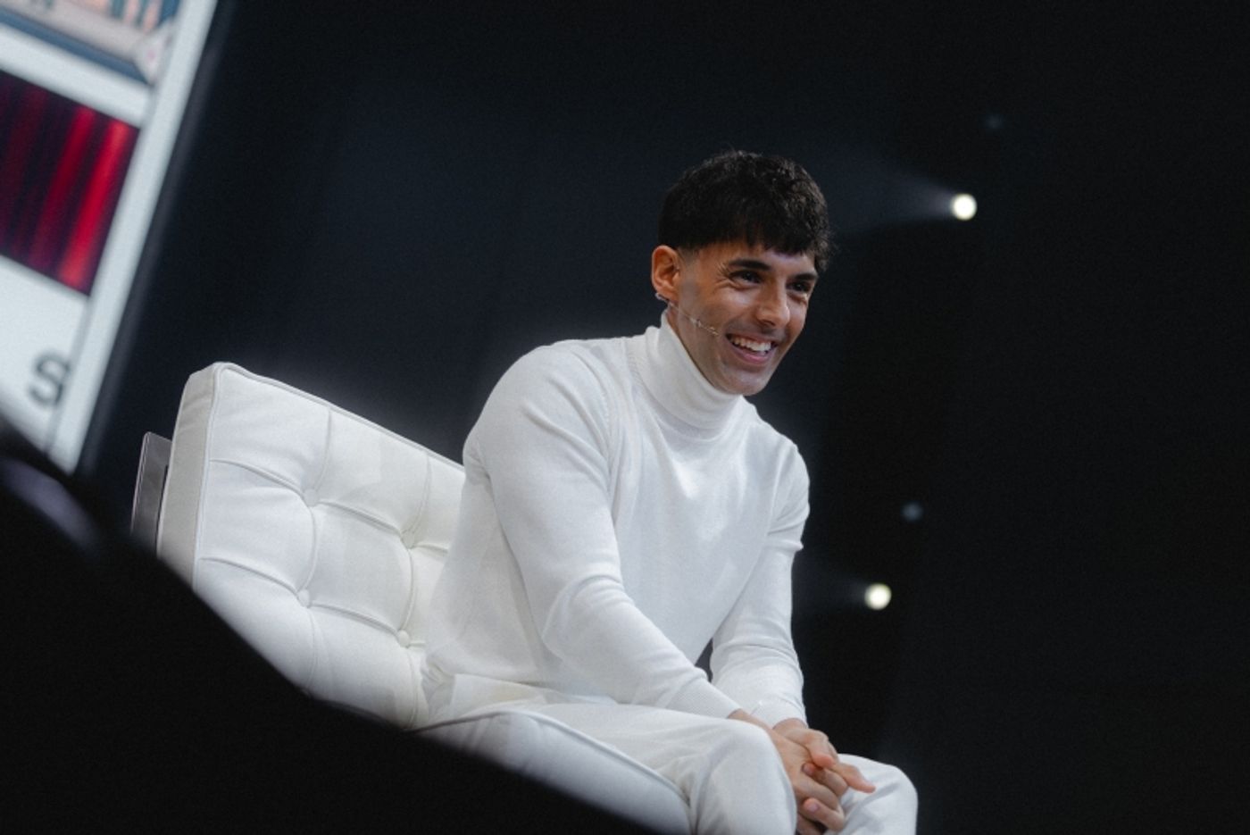 Video: El Mago Pop Will Launch Global Stadium Tour; Announces Partnership for BroadwayWorld Europe Awards Video: El Mago Pop Will Launch Global Stadium Tour; Announces Partnership for BroadwayWorld Europe Awards Image