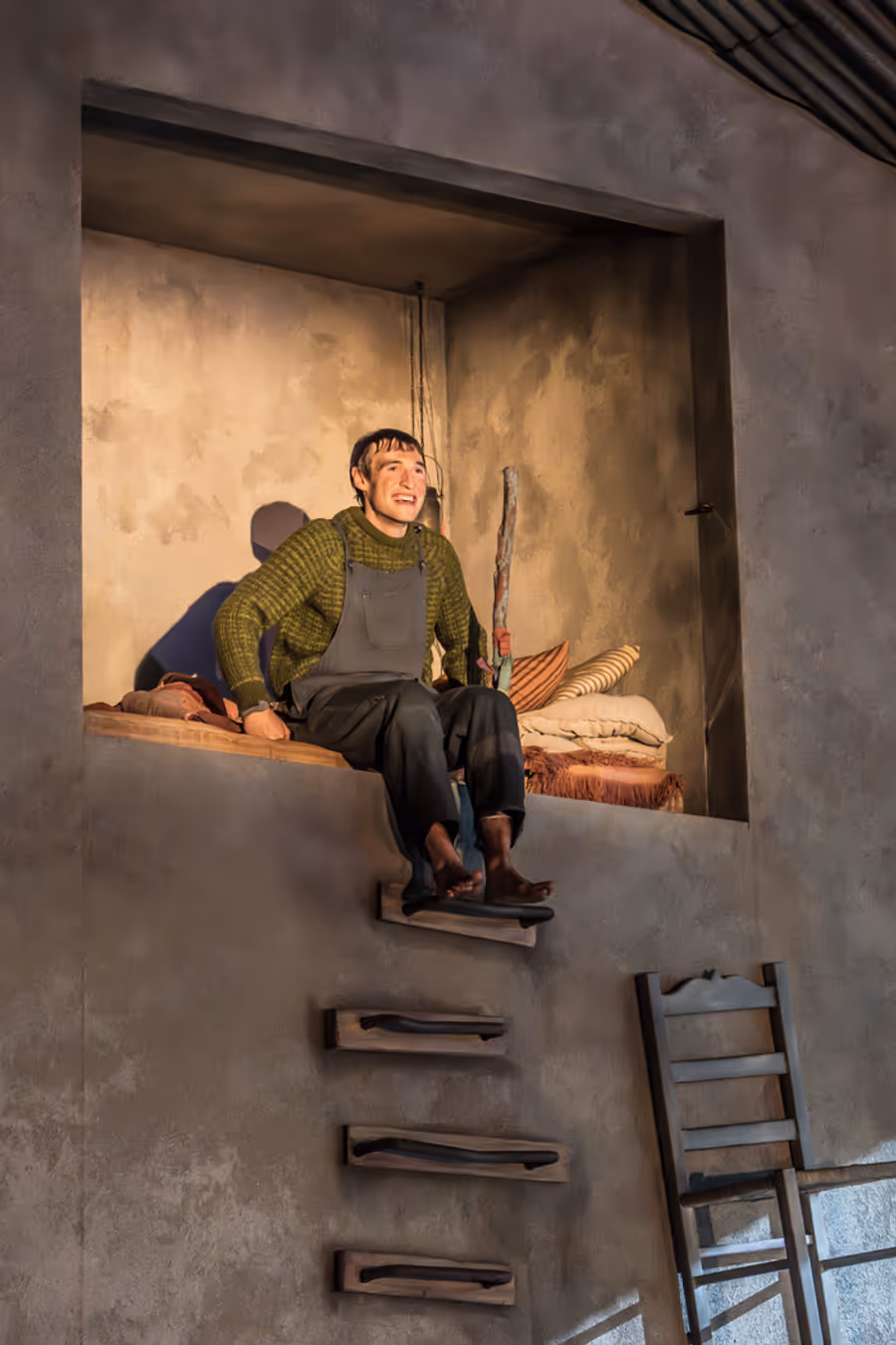 Photos: THE PLAYBOY OF THE WESTERN WORLD is Now Playing at the National Theatre Image