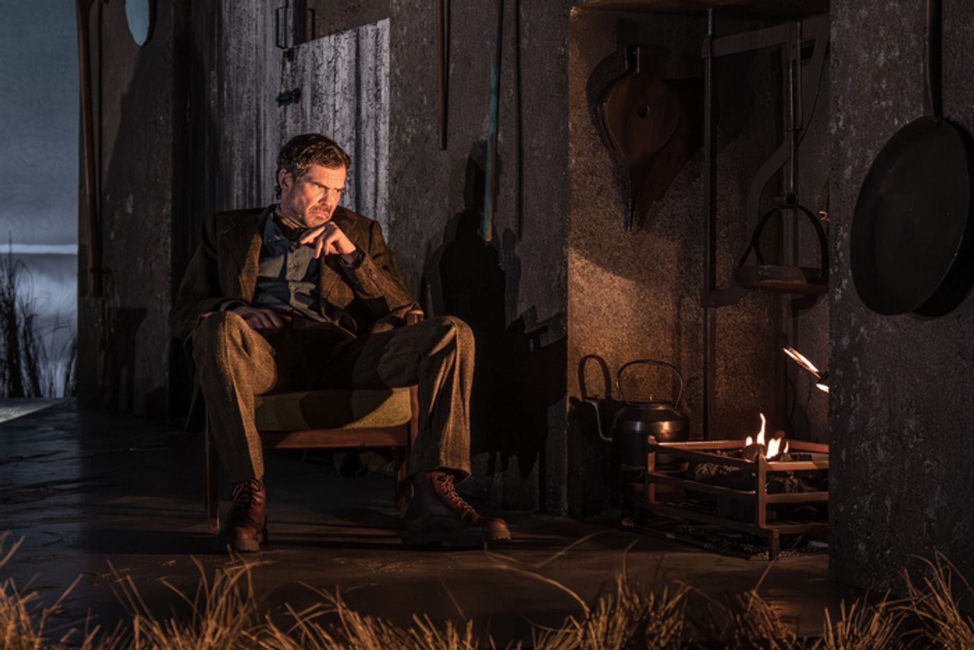 Photos: THE PLAYBOY OF THE WESTERN WORLD is Now Playing at the National Theatre  Image