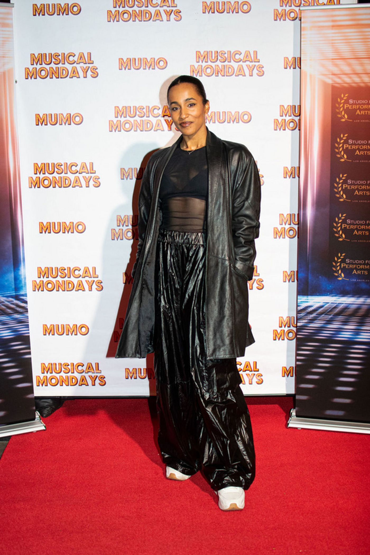 Photos: BROADWAY BENEFIT BASH Returns To Musical Mondays LA Photos: BROADWAY BENEFIT BASH Returns To Musical Mondays LA Image