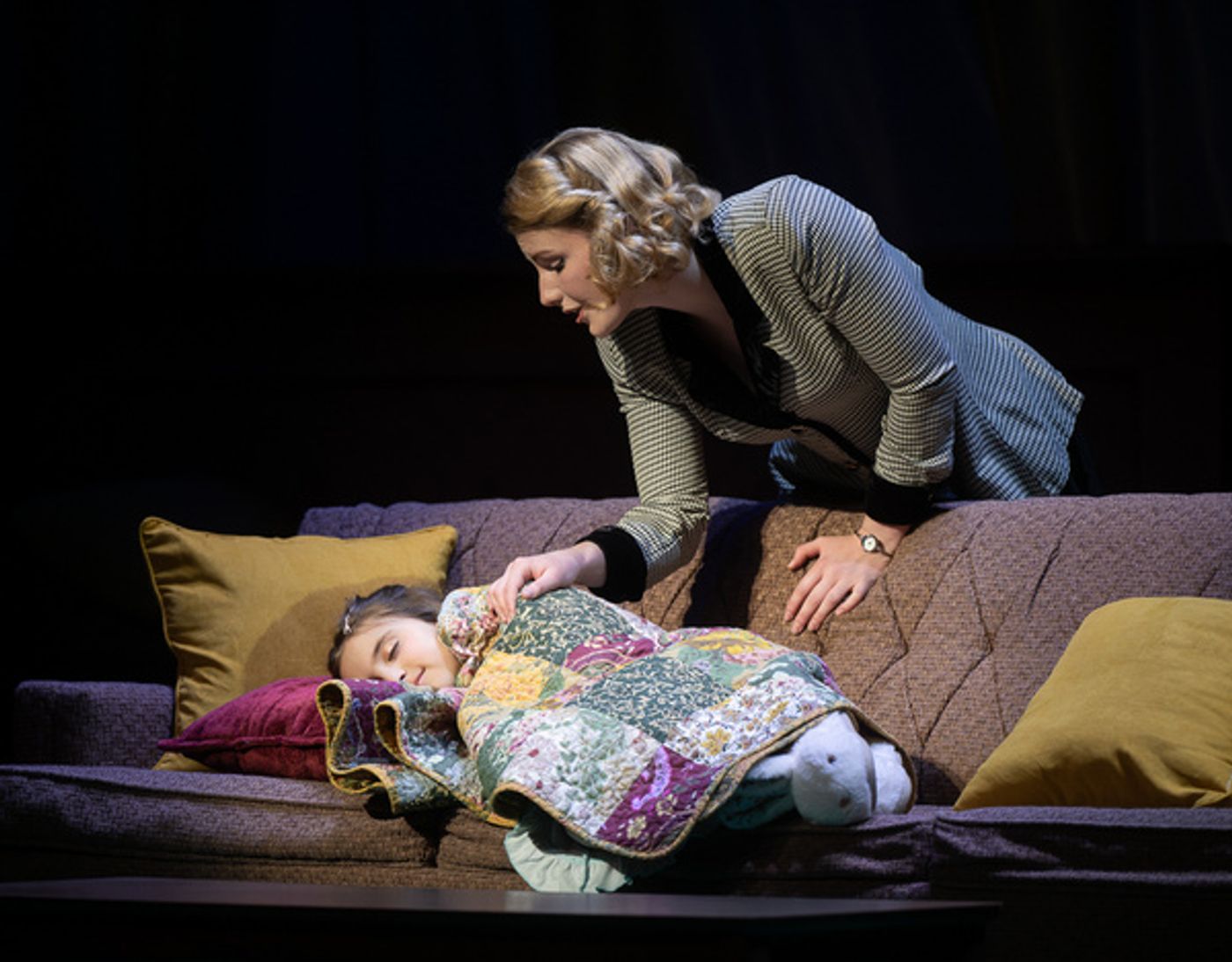 Photos: Meredeth Willson’s MIRACLE ON 34TH STREET At The Playhouse On Rodney Square Photos: Meredeth Willson’s MIRACLE ON 34TH STREET At The Playhouse On Rodney Square Image