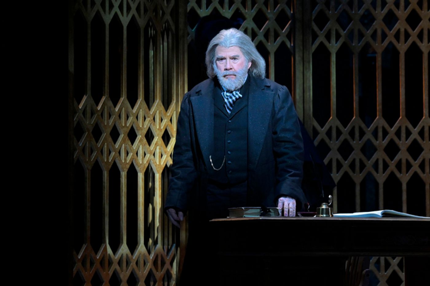 Photos: A CHRISTMAS CAROL At Lesher Center For The Arts  Image