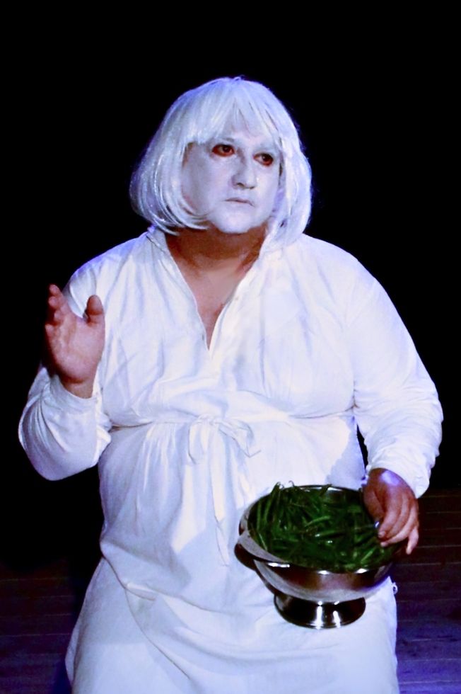 Review: QUATTRO MAMME SCELTE A CASO al TEATROSOPHIA Review: QUATTRO MAMME SCELTE A CASO al TEATROSOPHIA Image