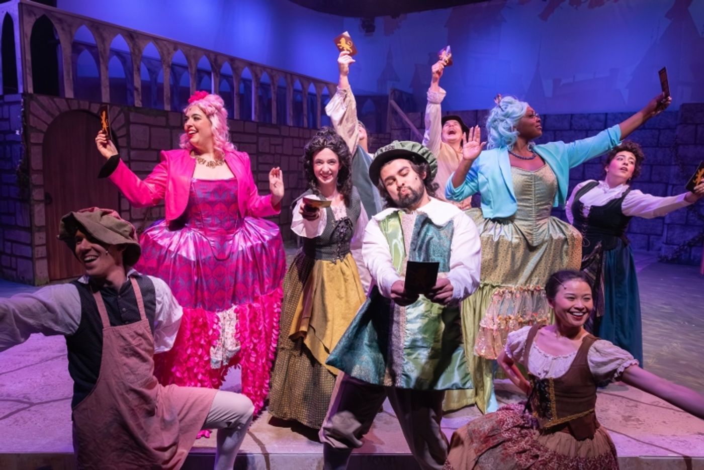 Review: CINDERELLA at Hillbarn Theatre  Image