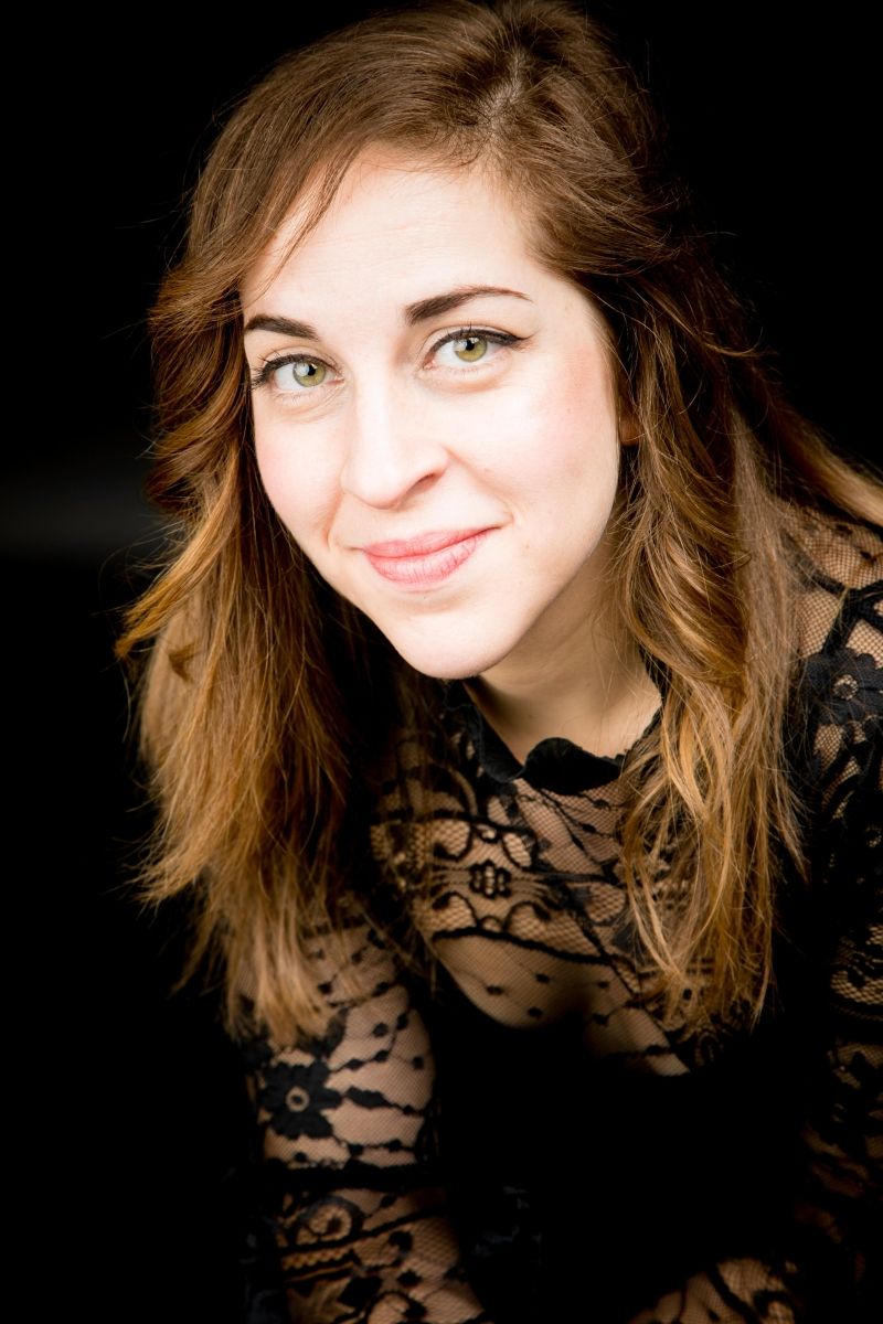 Irina Arenas: A Spanish Solo Artist Redefining Queer Theater, Micro-Musicals, and Political Performance on Both Sides of the Atlantic Irina Arenas: A Spanish Solo Artist Redefining Queer Theater, Micro-Musicals, and Political Performance on Both Sides of the Atlantic Image