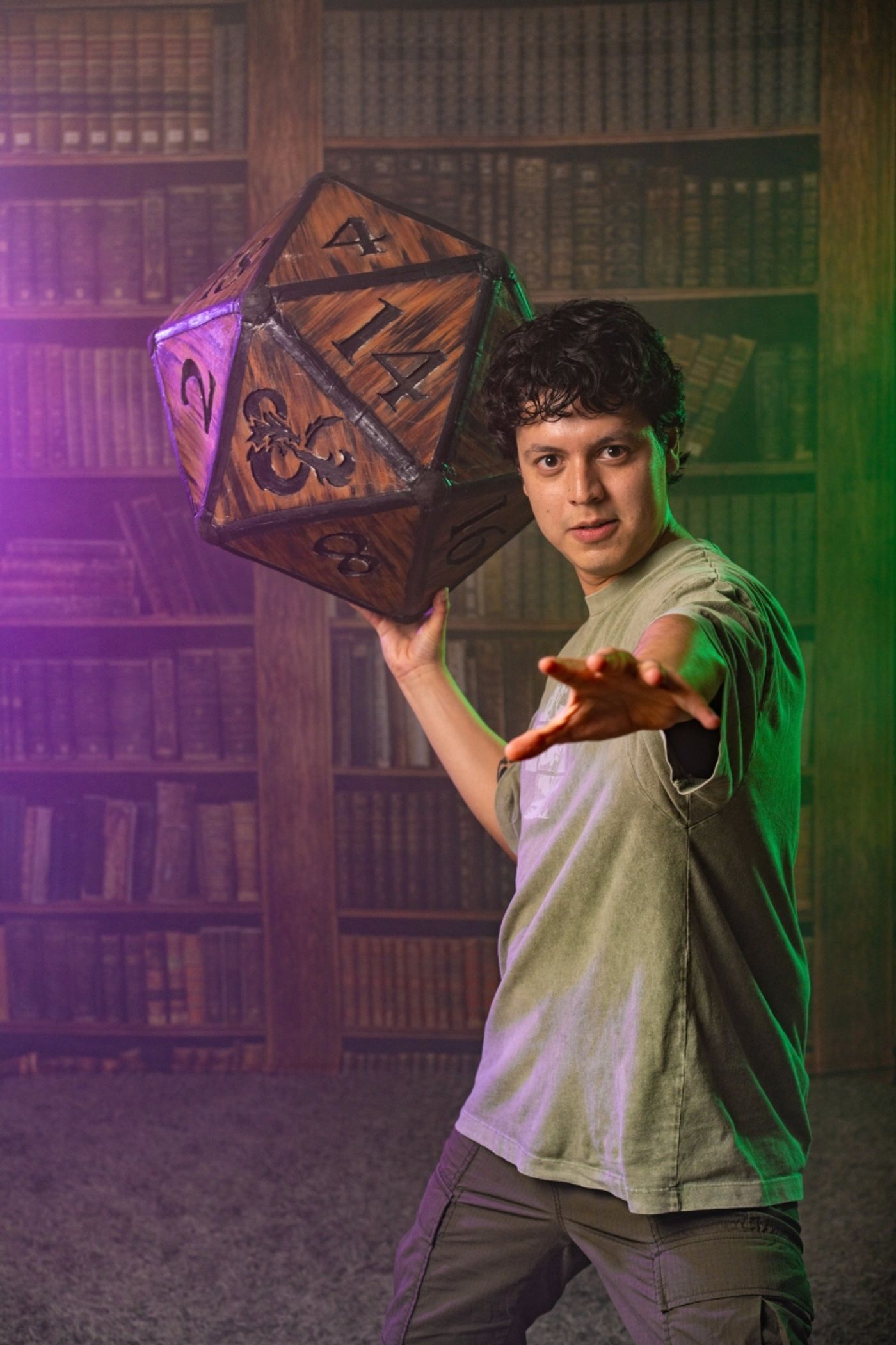 Review: DUNGEONS & DRAGONS: THE TWENTY-SIDED TAVERN at Montalbán Theatre  Image