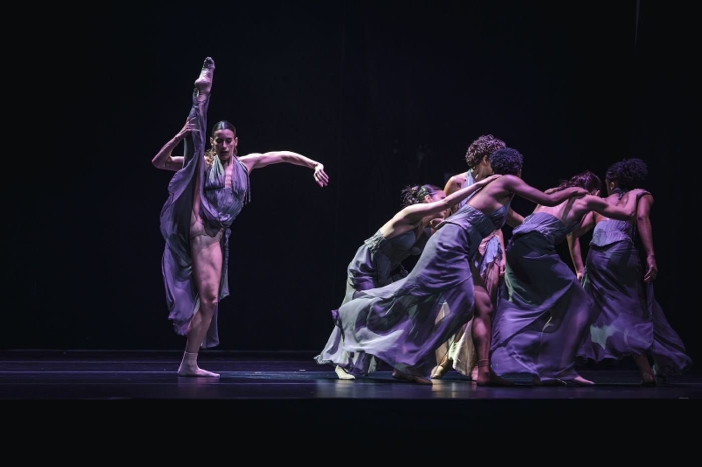 Review: BODYTRAFFIC: CHECK-MATE Dazzled at The Wallis  Image