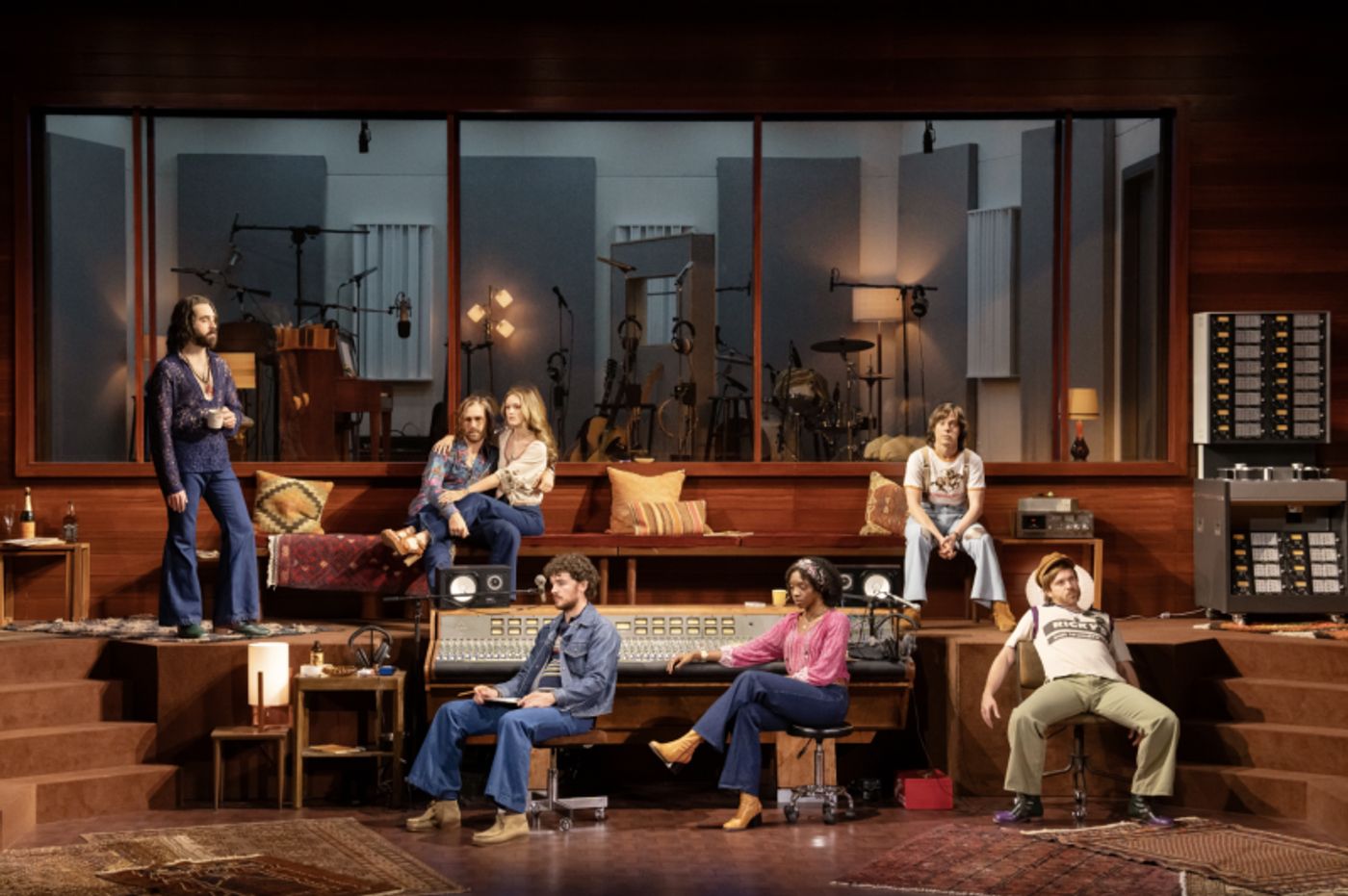 Review: STEREOPHONIC at Hollywood Pantages Theatre  Image