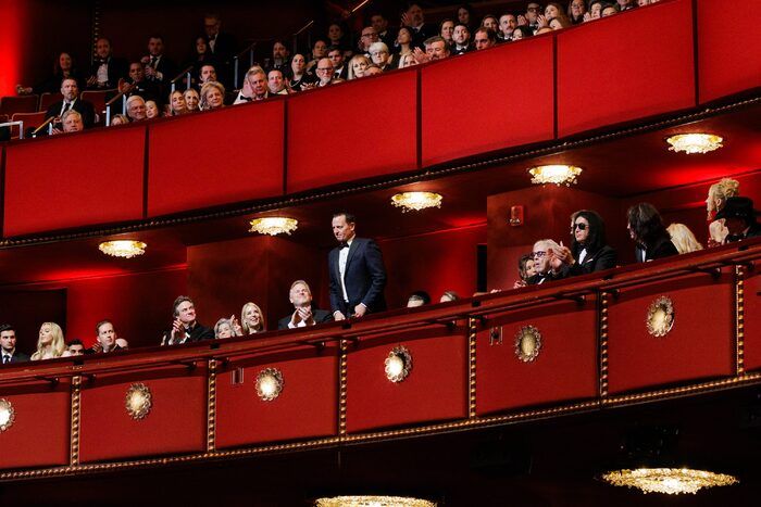 Photo: On the Red Carpet at the 2025 Kennedy Center Honors with Michael Crawford, Laura Osnes & More Photo: On the Red Carpet at the 2025 Kennedy Center Honors with Michael Crawford, Laura Osnes & More Image