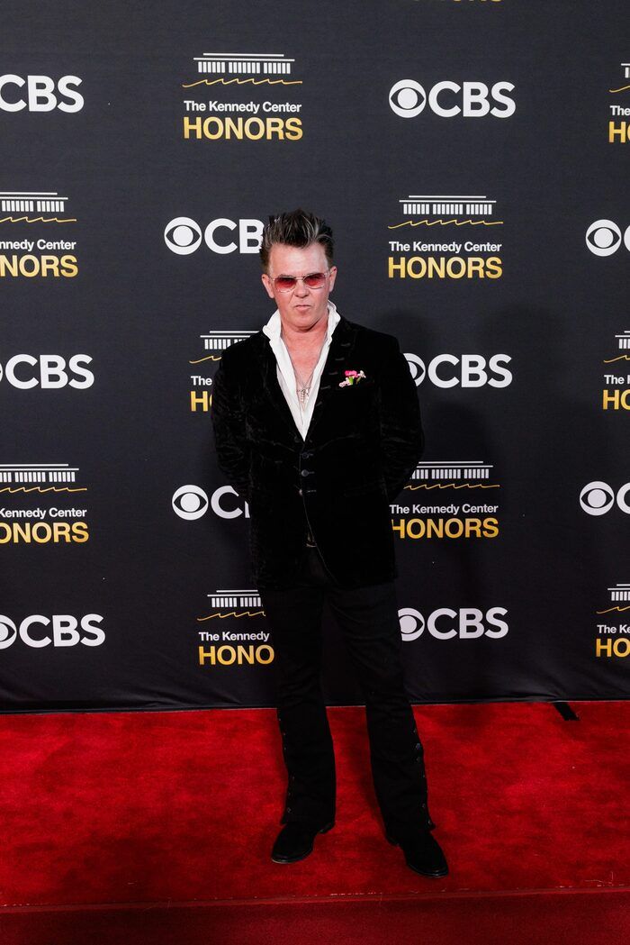 Photo: On the Red Carpet at the 2025 Kennedy Center Honors with Michael Crawford, Laura Osnes & More Photo: On the Red Carpet at the 2025 Kennedy Center Honors with Michael Crawford, Laura Osnes & More Image