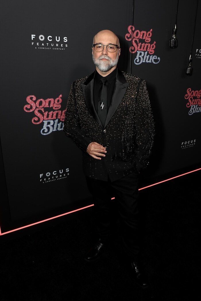 Photos: Hugh Jackman, Sutton Foster, & More at the New York SONG SUNG BLUE Premiere Photos: Hugh Jackman, Sutton Foster, & More at the New York SONG SUNG BLUE Premiere Image