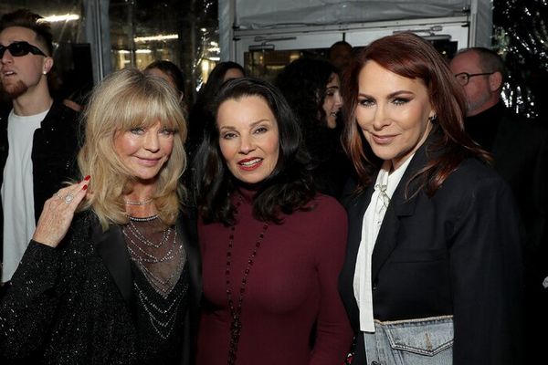 Goldie Hawn, Fran Dresher and Lori Levine        Photo