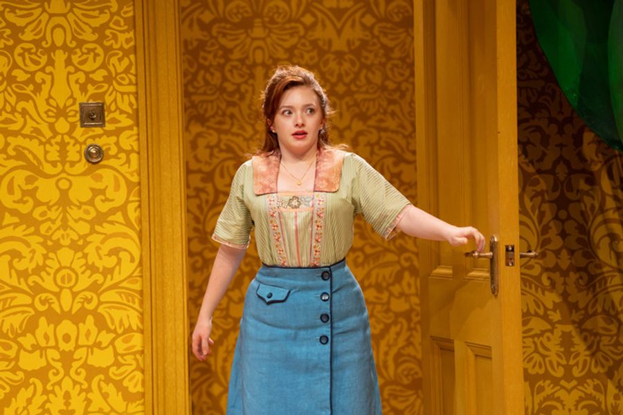 Photos: Siobhan Finneran, Samantha Spiro and More in WHEN WE ARE MARRIED Image