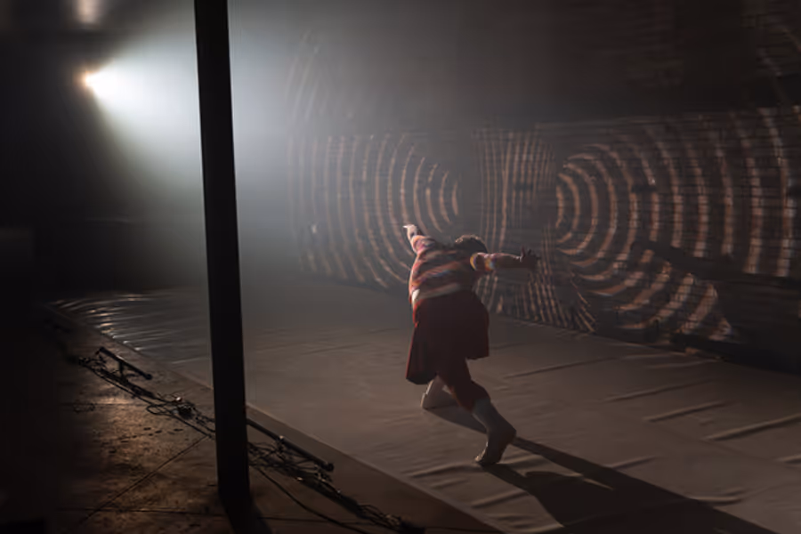 Photos: Das Besties Shares First Look At DAS RAUSCHGIFT Image