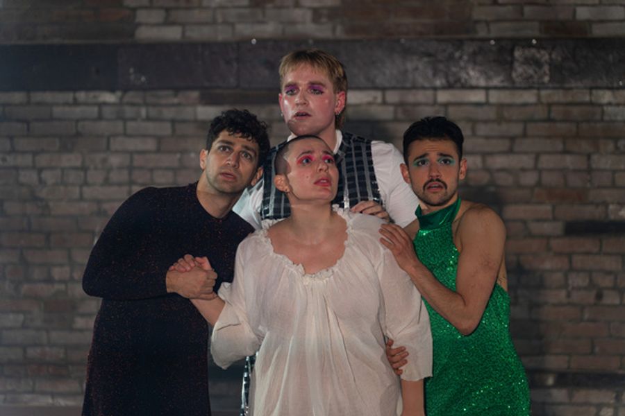 Photos: Das Besties Shares First Look At DAS RAUSCHGIFT Image