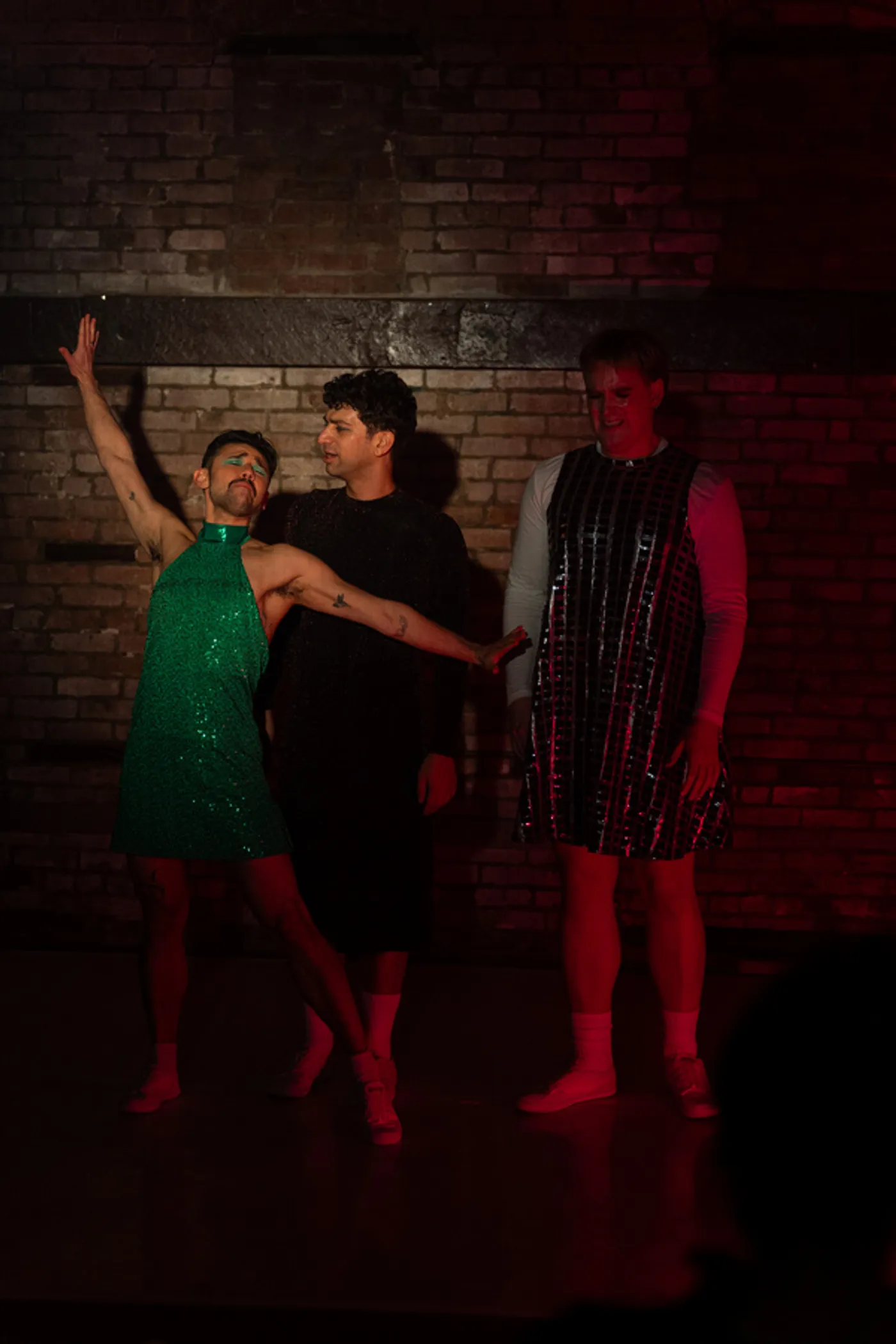 Photos: Das Besties Shares First Look At DAS RAUSCHGIFT Photos: Das Besties Shares First Look At DAS RAUSCHGIFT Image