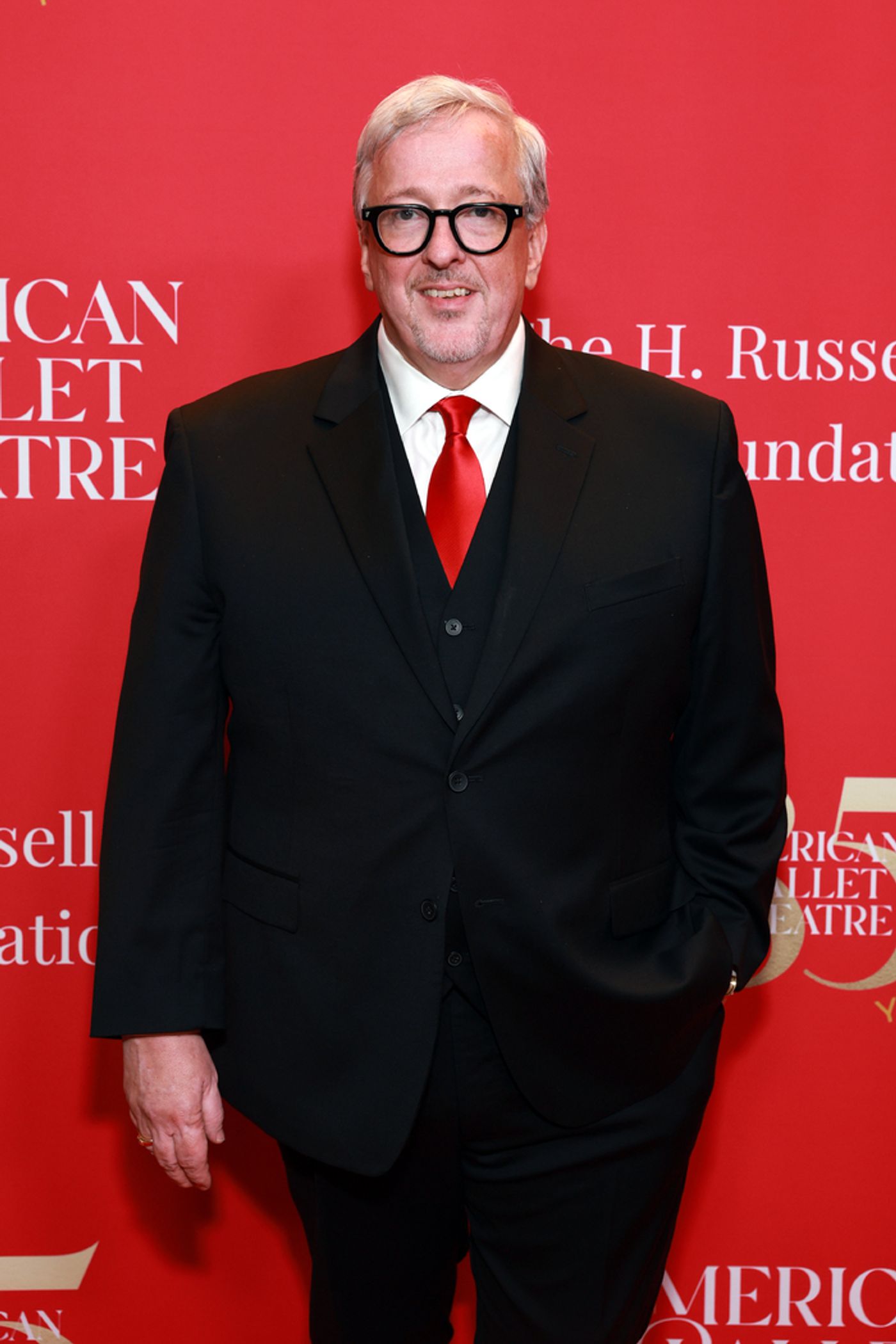 Photos: Sterling K. Brown, Julie Chen Moonves, and More at American Ballet Theatre’s Holiday Benefit Photos: Sterling K. Brown, Julie Chen Moonves, and More at American Ballet Theatre’s Holiday Benefit Image