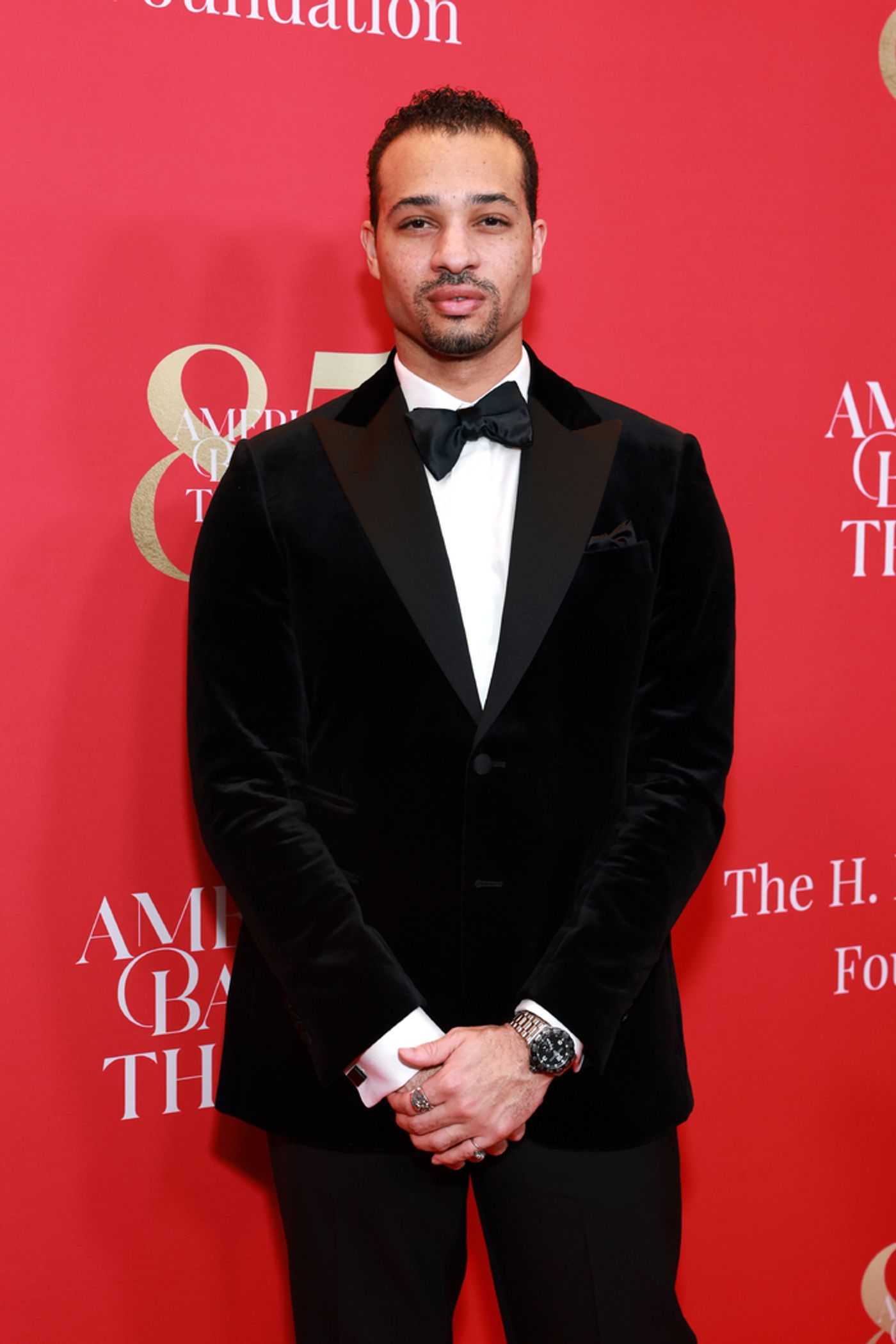 Photos: Sterling K. Brown, Julie Chen Moonves, and More at American Ballet Theatre’s Holiday Benefit Photos: Sterling K. Brown, Julie Chen Moonves, and More at American Ballet Theatre’s Holiday Benefit Image