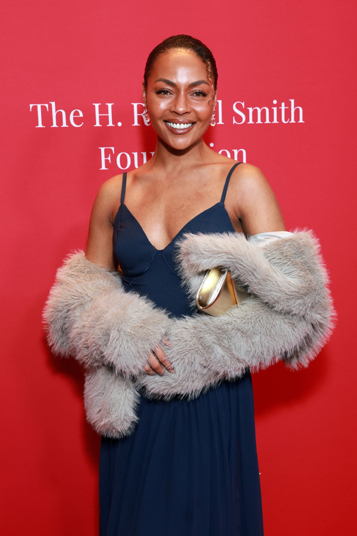 Photos: Sterling K. Brown, Julie Chen Moonves, and More at American Ballet Theatre’s Holiday Benefit Photos: Sterling K. Brown, Julie Chen Moonves, and More at American Ballet Theatre’s Holiday Benefit Image