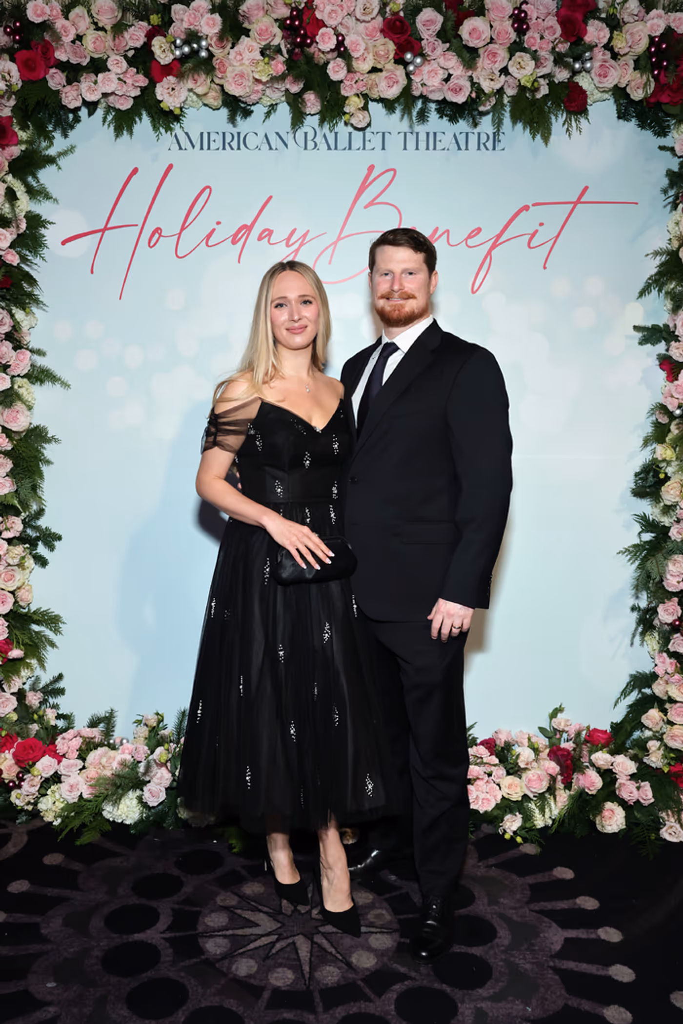 Photos: Sterling K. Brown, Julie Chen Moonves, and More at American Ballet Theatre’s Holiday Benefit Photos: Sterling K. Brown, Julie Chen Moonves, and More at American Ballet Theatre’s Holiday Benefit Image