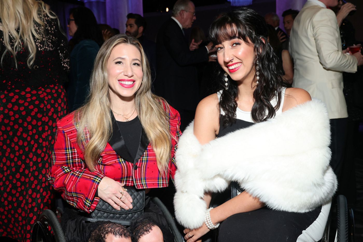 Photos: Sterling K. Brown, Julie Chen Moonves, and More at American Ballet Theatre’s Holiday Benefit Photos: Sterling K. Brown, Julie Chen Moonves, and More at American Ballet Theatre’s Holiday Benefit Image