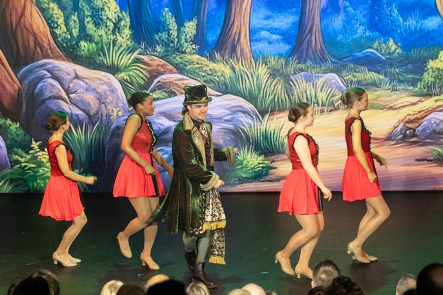 Photos: JACK AND THE BEANSTALK Panto at the Theatre at Scarisbrick Hall Image