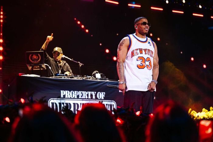 Photos: Inside New York's 2025 iHeartRadio Jingle Ball with Darren Criss, Reneé Rapp, & More Photos: Inside New York's 2025 iHeartRadio Jingle Ball with Darren Criss, Reneé Rapp, & More Image