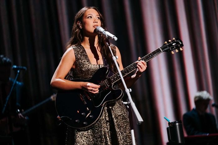 Photos: Inside New York's 2025 iHeartRadio Jingle Ball with Darren Criss, Reneé Rapp, & More Photos: Inside New York's 2025 iHeartRadio Jingle Ball with Darren Criss, Reneé Rapp, & More Image