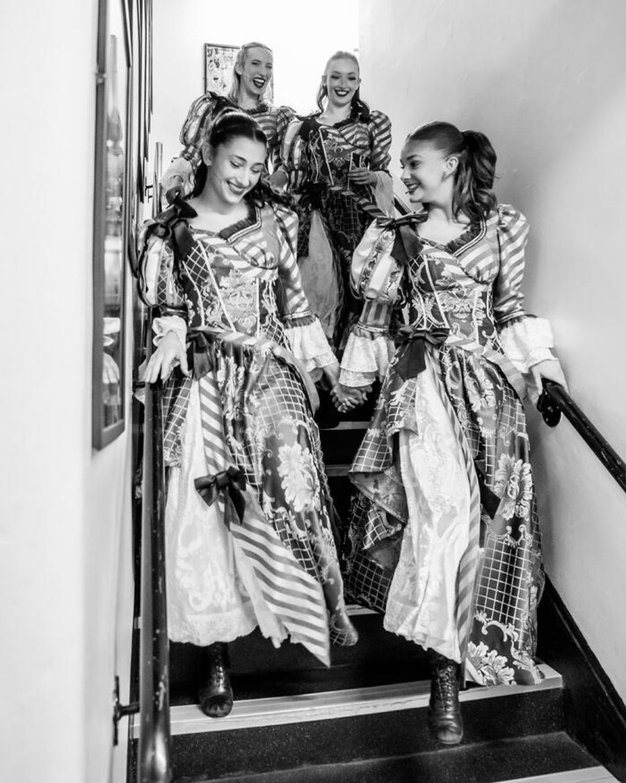 Photos: Behind the Scenes of SLEEPING BEAUTY Panto at Wolverhampton Grand Theatre Image