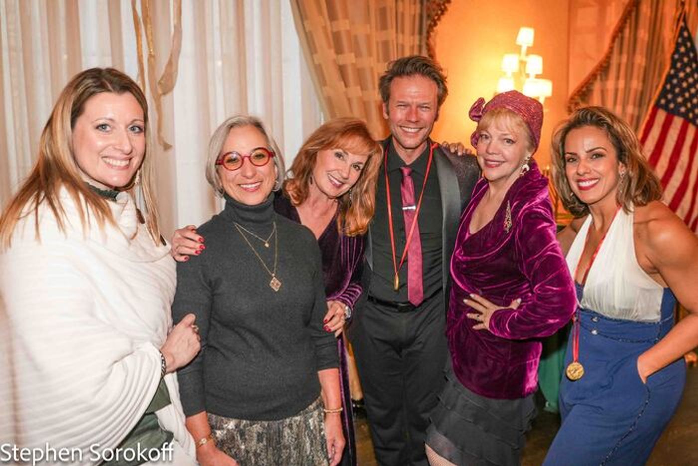 Review: The Dutch Treat Club Holiday Spectacular  Image