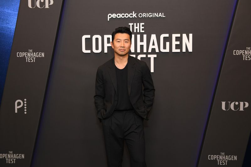 Photos: Simu Liu, Kathleen Chalfant, & More at THE COPENHAGEN TEST Screening — photo 9 of 17
